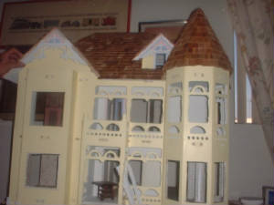 dollhouse8.jpg